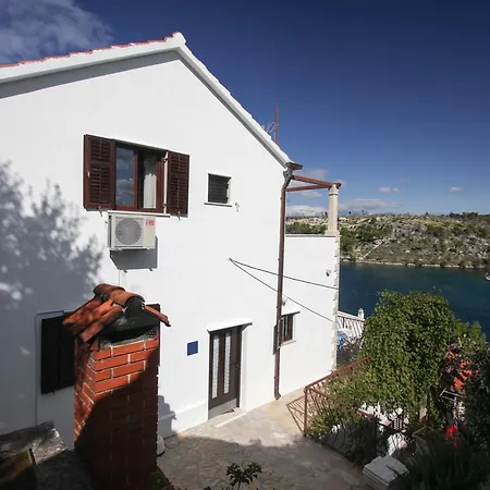 Vila Agazio Gornje Selo