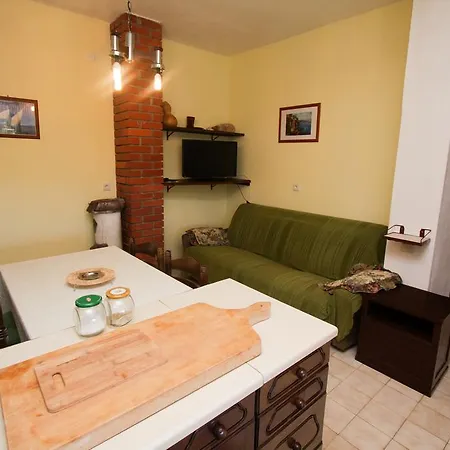 Vila Agazio *